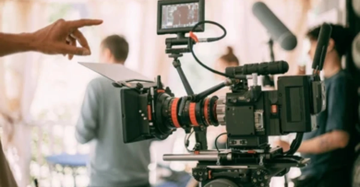 Curta-metragem "Veludo Vermelho" abre seleção de atrizes para gravações em Maringá