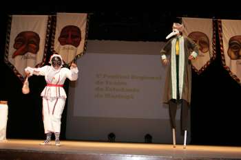Secretaria de Cultura entregou 52 prêmios aos vencedores do IV Festival de Teatro do Estudante