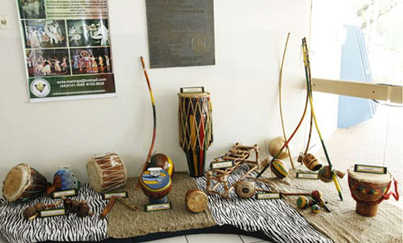 Exposição de Instrumentos Afro-Brasileiros prossegue até dia 30 de novembro.