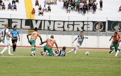 Maringá Futebol Clube estreia frente ao Coritiba no Willie Davids.