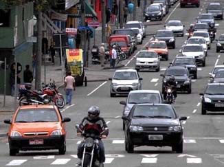 Detran alerta proprietários de veículos sobre novas regras do seguro obrigatório.