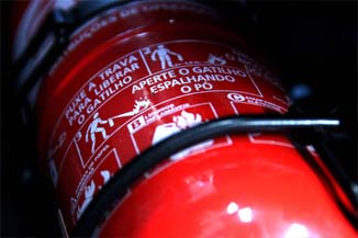 Carga de extintores devem ser substituída até o fim deste ano.