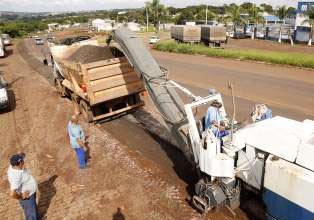 Empresa terceirizada é contratada para remover ondulações na pista do Contorno Sul