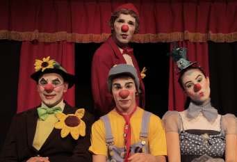 Espetáculo “Cotidiani Clown” é atração no Teatro Barracão Espetáculo “Cotidiani Clown” é atração no Teatro Barracão