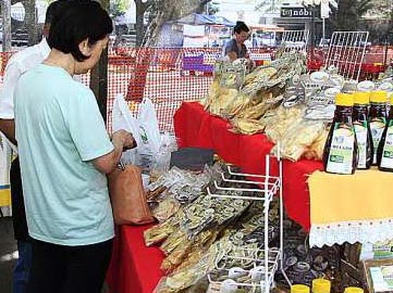 Feira da Agroindústria Familiar prossegue até sábado (28) com mais de 300 produtos Feira da Agroindústria Familiar prossegue até sábado (28) com mais de 300 produtos