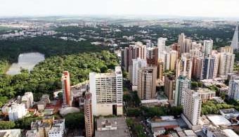 Pesquisa indica que Maringá é a melhor cidade paranaense para criar os filhos Pesquisa indica que Maringá é a melhor cidade paranaense para criar os filhos