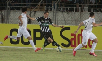 Maringá FC busca classificação contra o Santos na Vila Belmiro