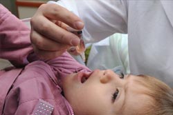 Sábado é dia de vacina contra a pólio e atualização da carteirinha