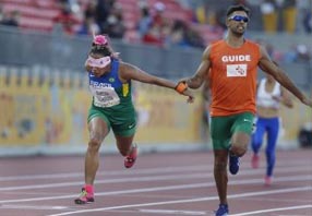 Terezinha Guilhermina termina Parapan com três medalhas de ouro