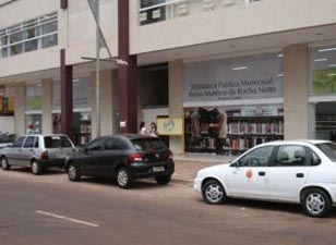 Biblioteca do Centro comemora aniversário de 52 anos nesta terça-feira (15)