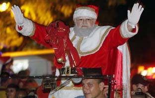 Papai Noel chega a Maringá nesta quarta-feira (2) com várias atrações