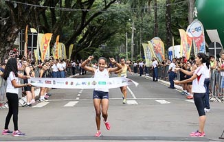 Quenianos dominam e brasileira é campeã no feminino da Prova Tiradentes