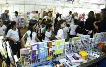 Mais de 40 mil pessoas visitaram a 3ª Festa Literária Internacional de Maringá