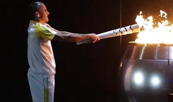 Ex-maratonista Vanderlei Cordeiro de Lima ministrará palestra nesta segunda-feira (19) Ex-maratonista Vanderlei Cordeiro de Lima ministrará palestra nesta segunda-feira (19)