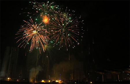 Show de fogos da virada será no Estádio Willie Davids Show de fogos da virada será no Estádio Willie Davids
