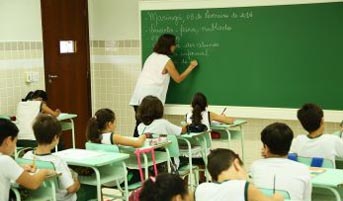 Educação prepara unidades de ensino para retorno às aulas