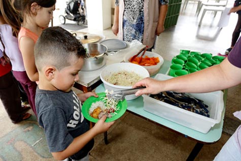 Ações da Ceasa de Maringá diminuem desperdício de alimentos no Estado