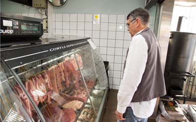 Fiscalização de carnes em supermercados e açougues prossegue nesta quinta-feira (23)
