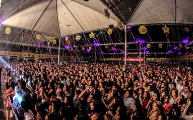 Barraca Universitária firma parceria com a Rádio Táxi Cidade Barraca Universitária firma parceria com a Rádio Táxi Cidade