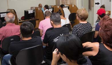 Procon de Maringá suspende atendimento para mudança de endereço Procon de Maringá suspende atendimento para mudança de endereço