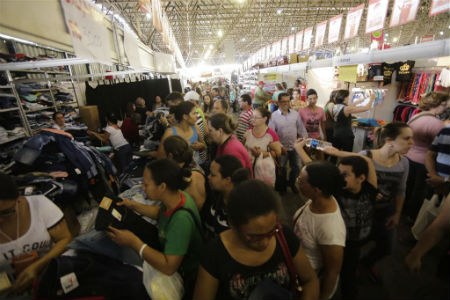 Feira Ponta de Estoque recebe 152 mil consumidores