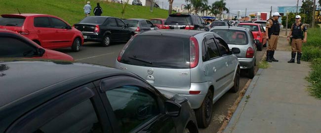 Receita intensifica blitze contra inadimplência de IPVA Receita intensifica blitze contra inadimplência de IPVA