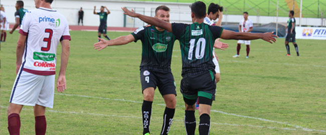 Maringá vence o Toledo por 3 a 1 em sua estreia em casa pelo Paranaense