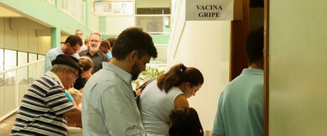 Vacinação contra a gripe prevê imunizar 125 mil pessoas em Maringá