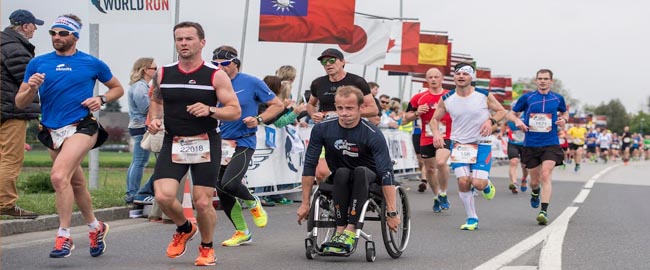 Empresa maringaense patrocina atleta campeão do "Wings for Life Run"