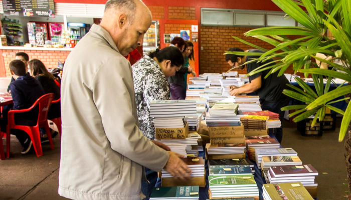 Eduem promove Semana e Feira do Livro até sexta-feira (15)