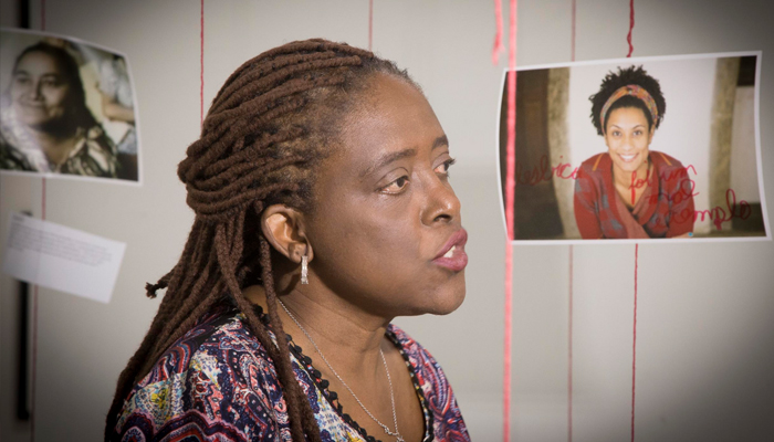 Exposição sobre feminismo negro tem foto rasurada