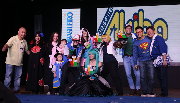 Cultura pop japonesa ganha destaque com cosplays e show Cultura pop japonesa ganha destaque com cosplays e show