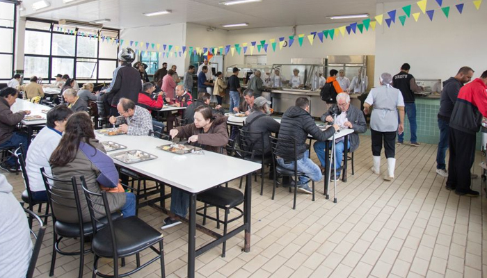 Restaurante Popular oferece almoço especial de Natal dia 21