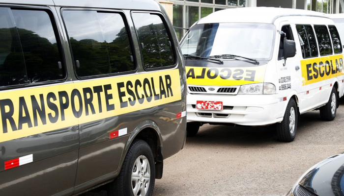 Semob vistoria transportes escolares privados que atuam no município