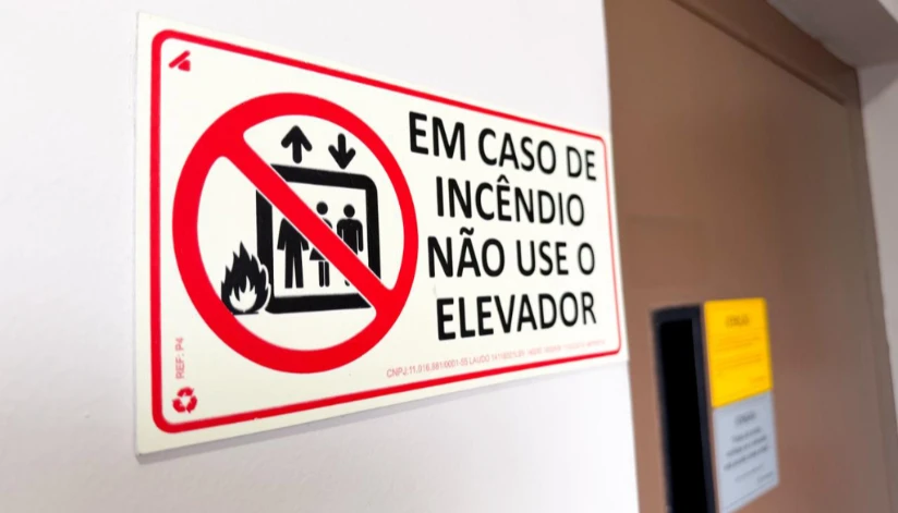 Saiba como moradores de apartamentos devem agir em caso de incêndio