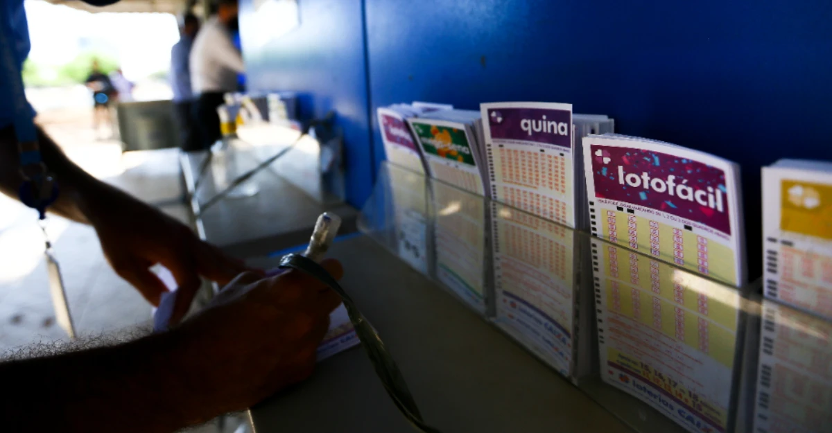 Lotofácil: quatro apostas acertam 15 números e levam prêmios de R$ 219 mil