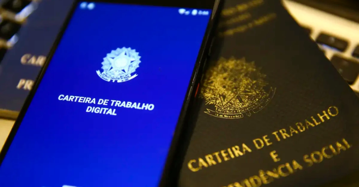 Geração de empregos desacelera no Paraná em fevereiro, mostram dados do Fecomércio