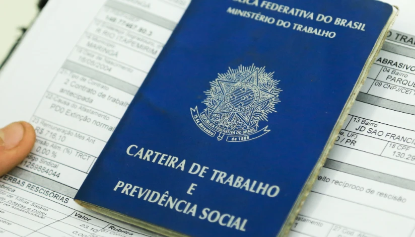 Confira as vagas anunciadas no setor de comércio na plataforma de Empregos do Maringa.Com