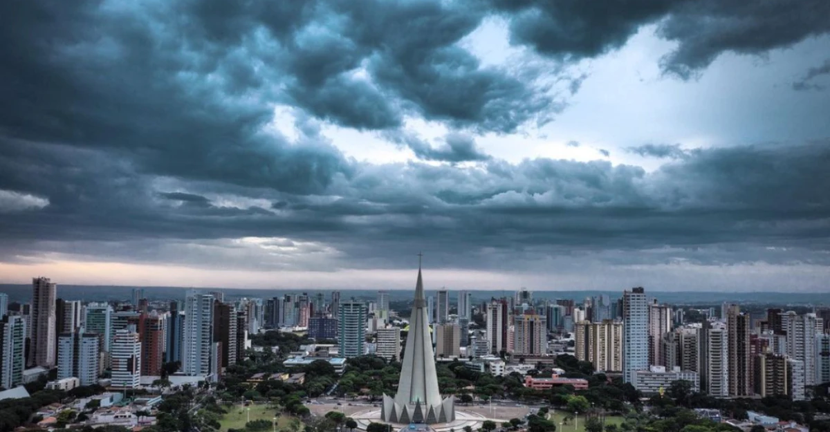 Previsão indica pancadas de chuva para esta sexta (17), em Maringá; calor continua no fim de semana