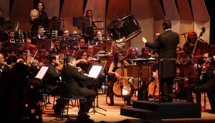 Orquestra Filarmônica UniCesumar apresenta concerto repleto de canções natalinas