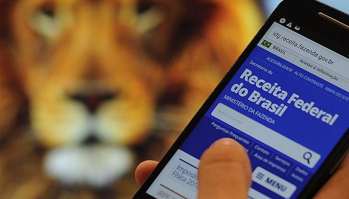 Mais de 700 mil declarações do IR caíram na malha fina Mais de 700 mil declarações do IR caíram na malha fina