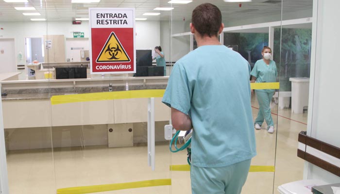 120 pacientes já se recuperaram da COVID-19 no Paraná