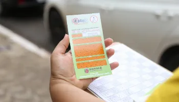 Prefeitura de Maringá assina contrato para digitalização do Estacionamento Rotativo Prefeitura de Maringá assina contrato para digitalização do Estacionamento Rotativo