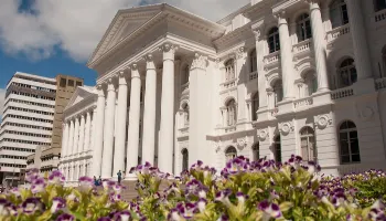 UFPR abre 704 vagas para ingresso no ensino superior sem vestibular; entenda 