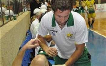 Fisioterapeuta de Maringá convocado para acompanhar a Seleção do Mundo de Futebol de Praia 