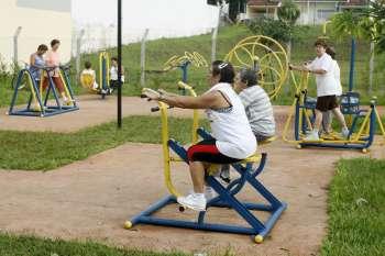 Revitalização da primeira ATI de Maringá comemora seis anos de implantação das unidades Revitalização da primeira ATI de Maringá comemora seis anos de implantação das unidades