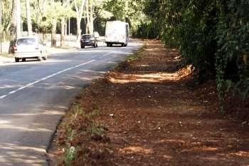 Semusp revitaliza fundo de vale e implanta segunda pista de caminhada no Bosque II  Semusp revitaliza fundo de vale e implanta segunda pista de caminhada no Bosque II