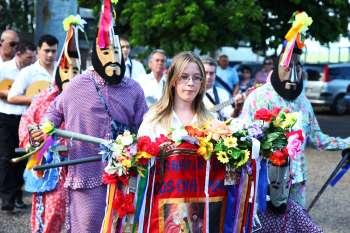 Comemoração de Natal é encerrada com a Festa de Folia de Reis 