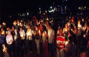 Catedral e Paço Municipal ficam no escuro na luta contra o aquecimento global 