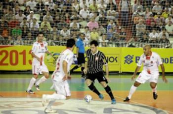 Maringá encara Corinthians pela Liga Nacional com transmissão do canal ESPN. 